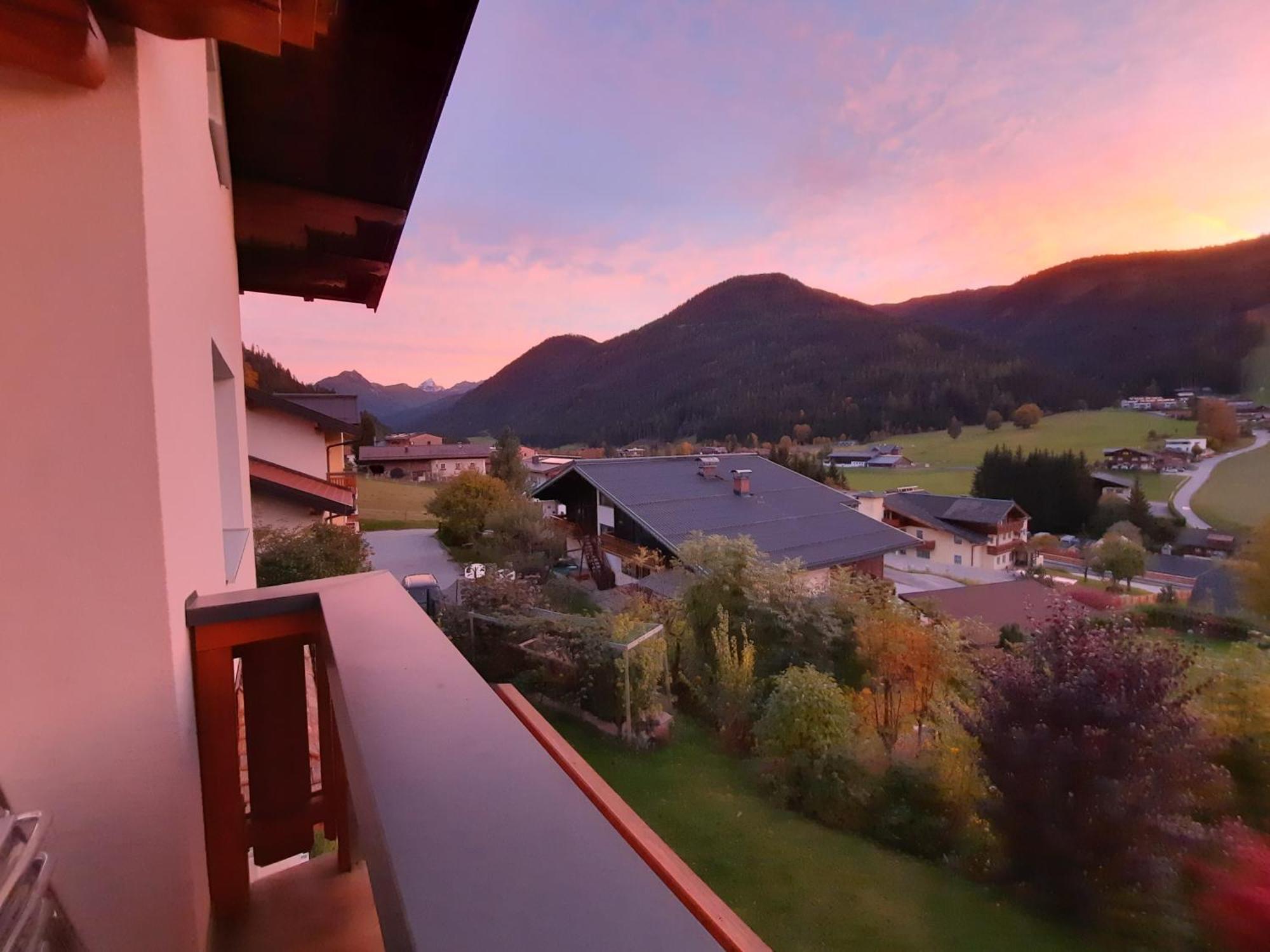 Haus Traninger Apartment Flachau Exterior photo